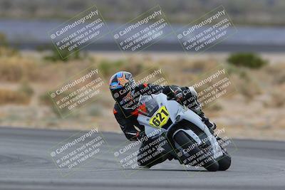 media/Jan-15-2023-SoCal Trackdays (Sun) [[c1237a034a]]/Turn 16 (120pm)/